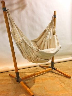 Noa stand with hanging NL Longchair